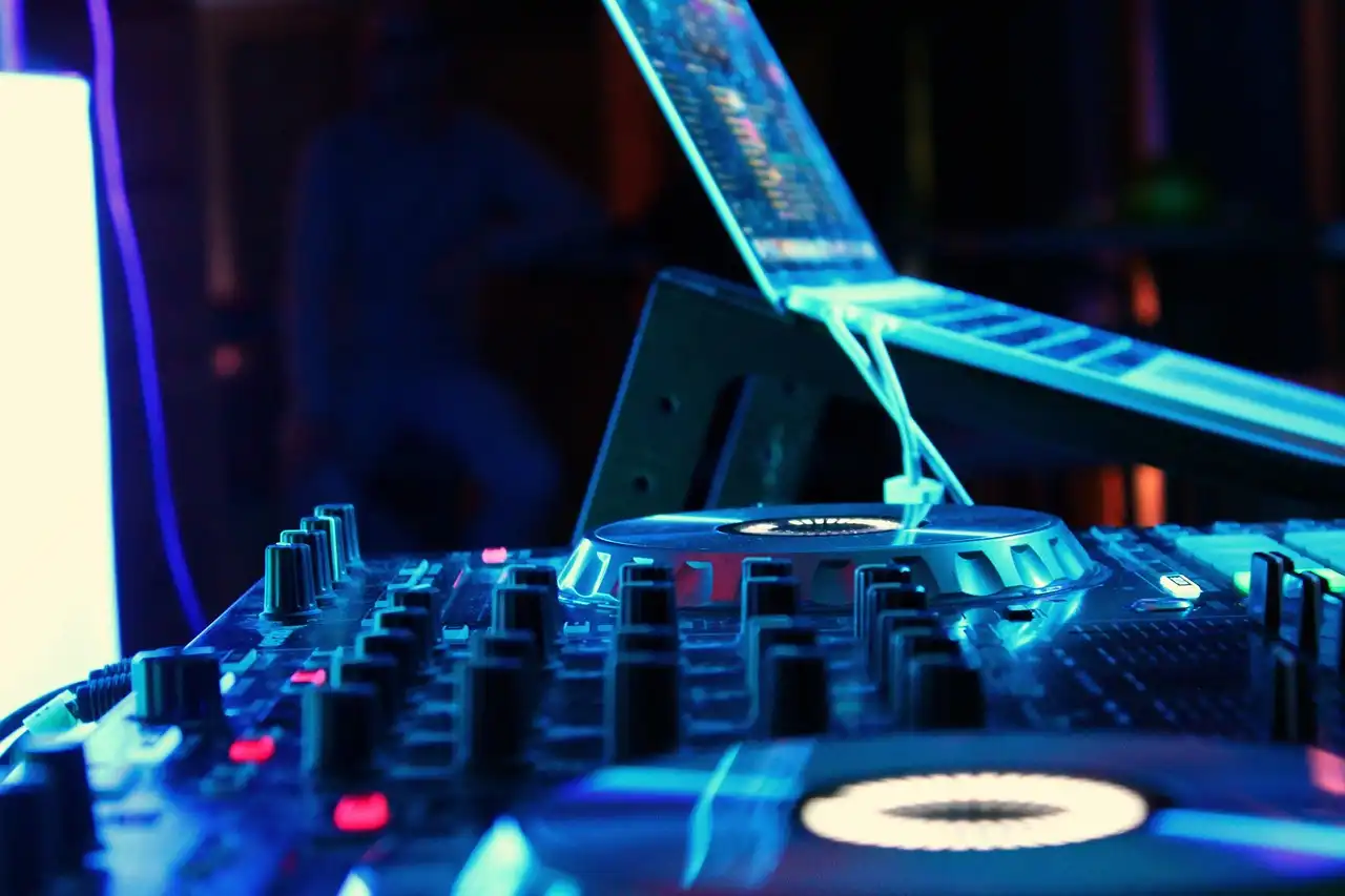 DJ Services